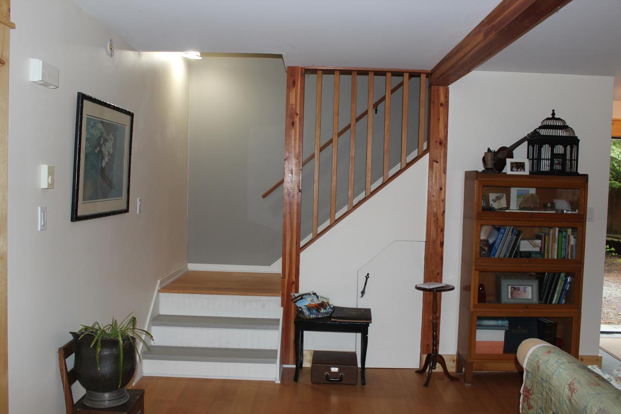 The Perch On Gabriola Bed and Breakfast Buitenkant foto